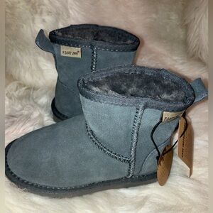 FANTURE Kids Snow Boots Winter Boots Suede Warm Faux Fur Lined